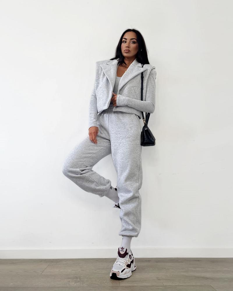 Kobiecy dres na prezent