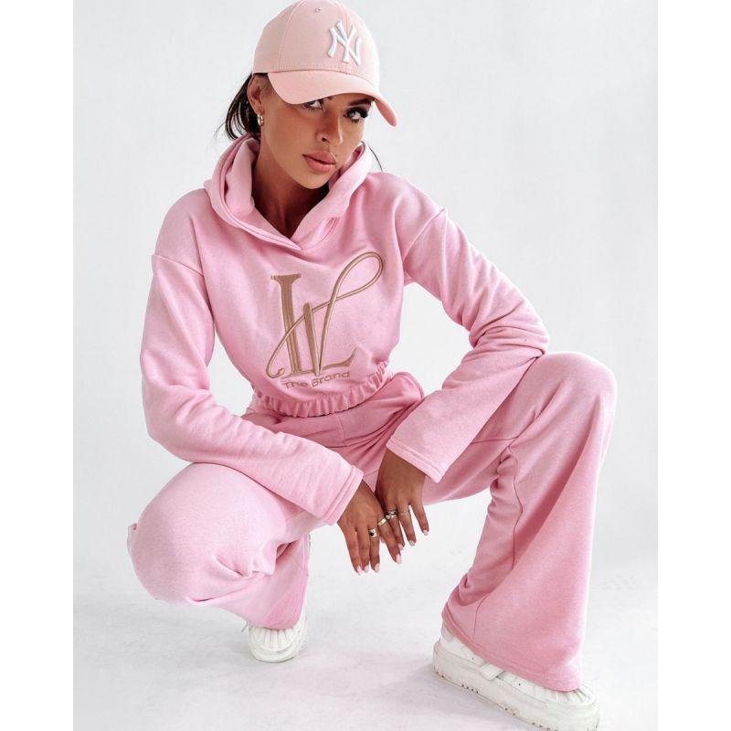 Idealny prezent na święta: kobiece dresy, które zachwycą każdą kobietę