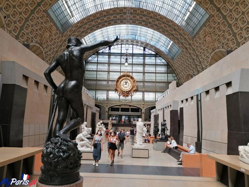 Rozmiar i dopasowanie bluzki