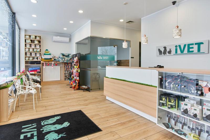 Modne ubrania na wyciągnięcie ręki – sprawdź, co mówią o Ivet!